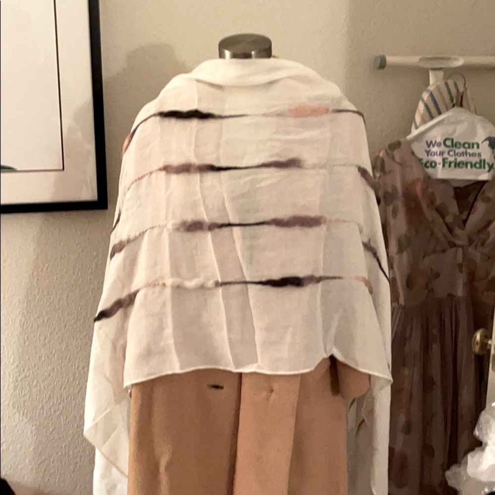 Lovely Light Weight Scarf